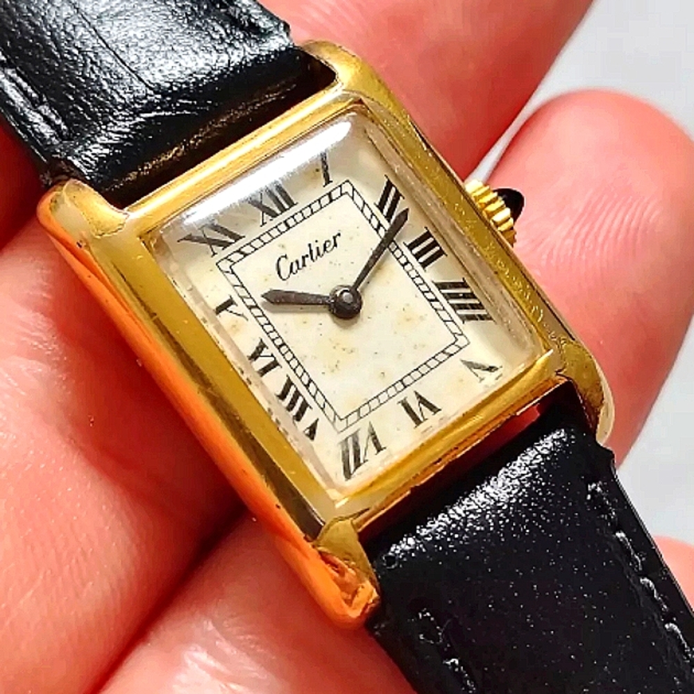 SOLD IN OUR STORE 18K CARTIER Tank Quartz Gold Watch - Picture 4 of 7